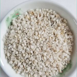 厂家供应水过滤材料石英砂 白云石颗粒滤料批发 欢迎询问