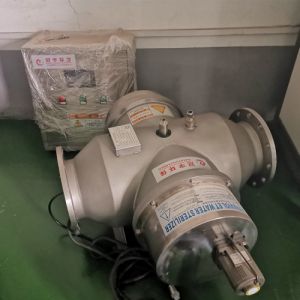 可分解水中余氯及其产物的中压紫外线灭菌器 GYZ-UVC-1/1.0KW